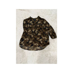 Fashion to Figure Camouflage Blouse - Size 2(X) (EUC)